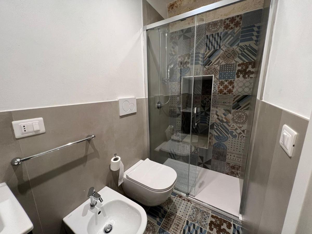 Polignano Holiday Home โปลีญาโนอามาเร ภายนอก รูปภาพ